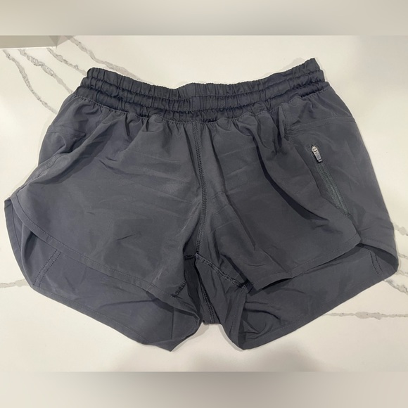 Lulu Lemon High-Rise Lined Short 3" - Picture 1 of 5
